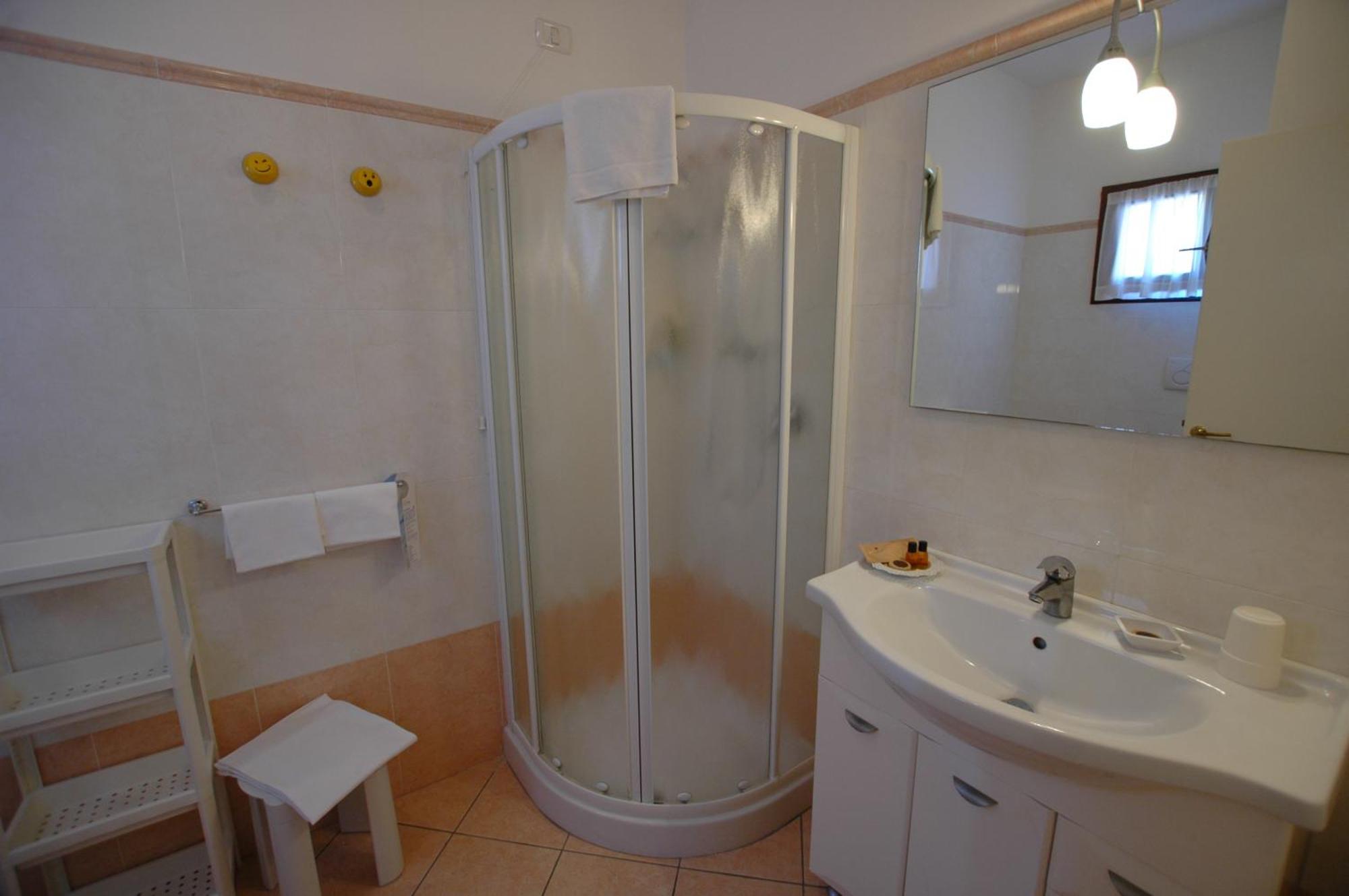 Hotel Mistral Marina di Campo Pokoj fotografie